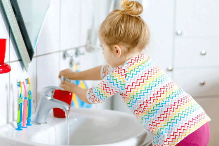 How Cleaning Can Make the Lovely Children's Gloves Look the Same as New Bought